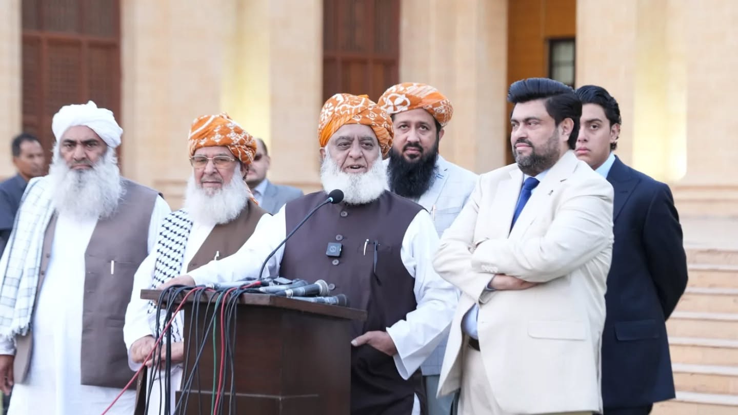 نہ 2018 نہ 2024 کے الیکشن آئینی تھے، عام انتخابات دوبارہ ہونے چاہئیں: مولانا فضل الرحمان