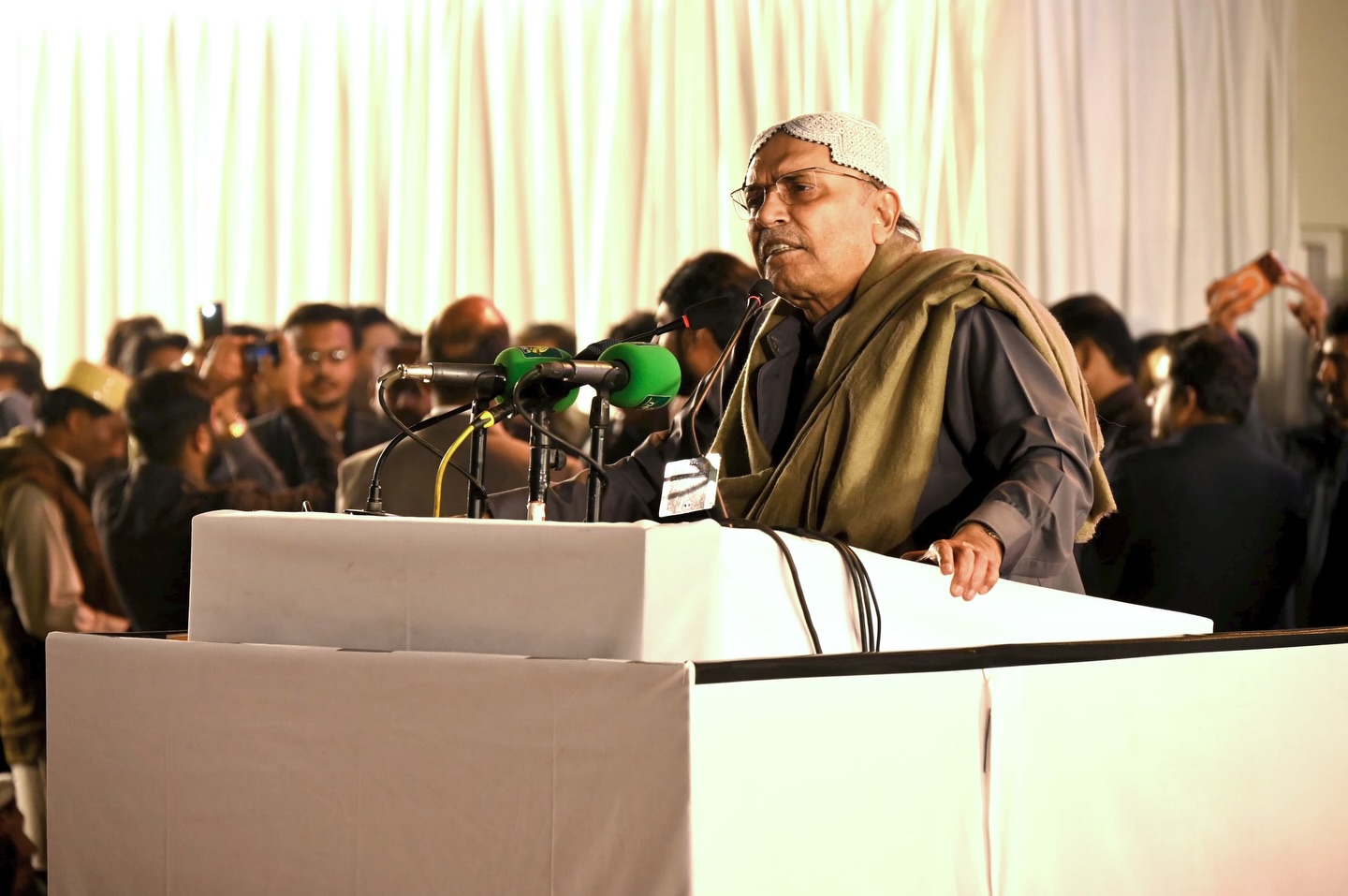 بھارت کے مزید جہاز گرا سکتے تھے، لیکن ہم نے رحم کیا، دوبارہ جنگ مسلط کی تو ہم تیار ہیں: صدرِ مملکت آصف علی زرداری