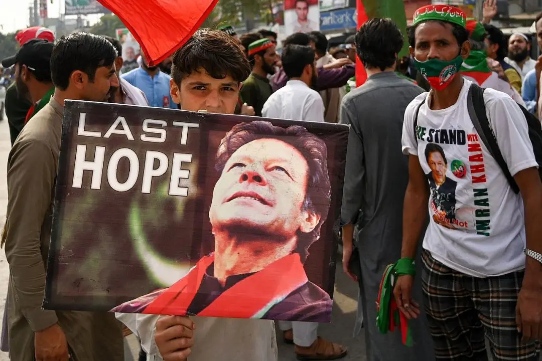 پی ٹی آئی کا سپریم کورٹ سے مطالبہ: عمران خان کو شفا انٹرنیشنل ہسپتال منتقل کیا جائے