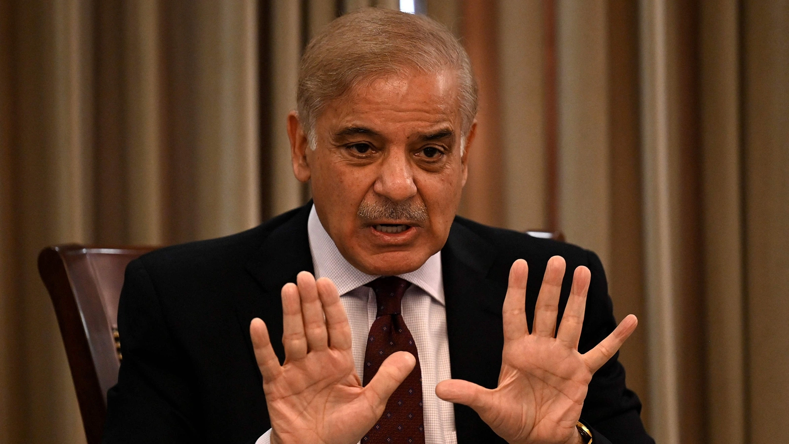 پانی کو بطور جنگی ہتھیار استعمال کرنا عالمی قوانین کی سنگین خلاف ورزی ہے: وزیراعظم شہباز شریف