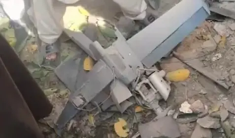 افغان طالبان کا پاکستان میں فضائی حملوں کا دعویٰ، پاکستان کی تین مقامات پر ڈرون گرانے کی تصدیق