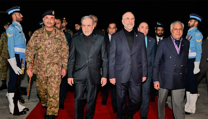 پاکستان کی ثالثی میں جاری مذاکرات مشکل مرحلے میں ہیں، امریکی رویہ اور عدم اعتماد بڑی رکاوٹ ہے۔