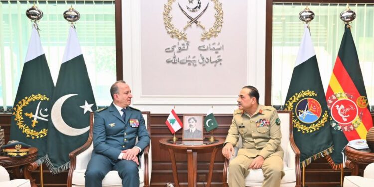 فیلڈ مارشل عاصم منیر سے لبنانی فوج کے سربراہ کی ملاقات، دفاعی شراکت داری مضبوط بنانے پر اتفاق
