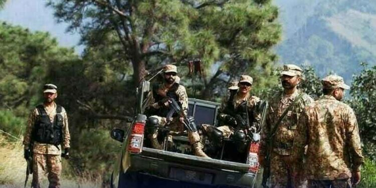 میران شاہ میں سیکیورٹی فورسز کے آپریشنز میں 21 خارجی ہلاک، چار رنگ لیڈر بھی شامل