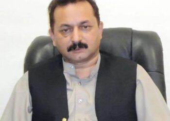 حکومت بات چیت کو تیار، مگر قانون سے بالاتر کچھ نہیں سردار جاوید ایوب